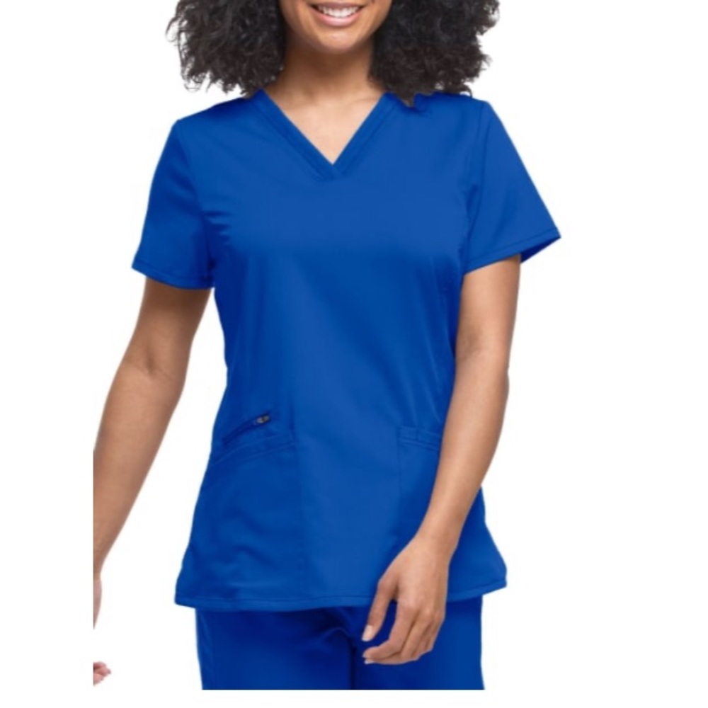 Scrub set